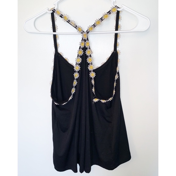 Pacsun Black Tank Top with Daisies - Picture 4 of 4
